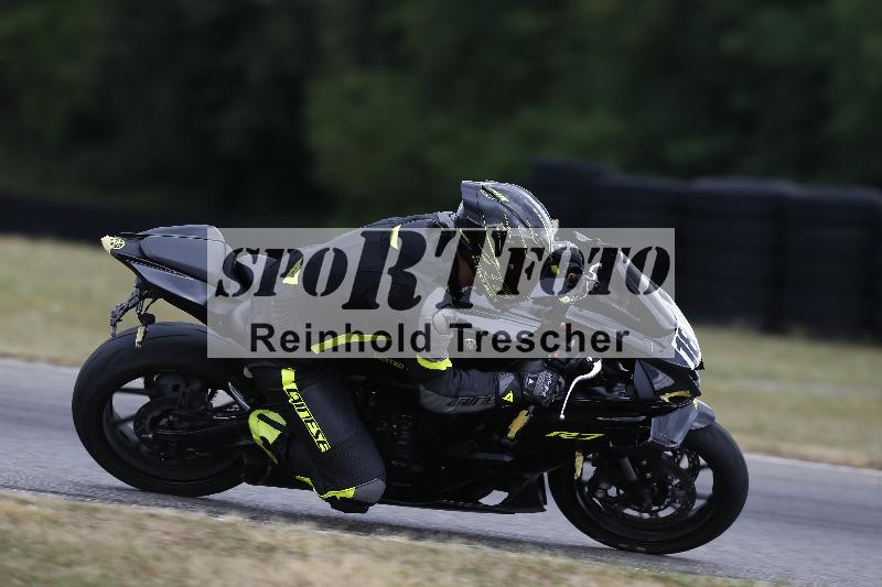 /32 07.07.2025 Plüss Moto Sport ADR/Einsteiger/187